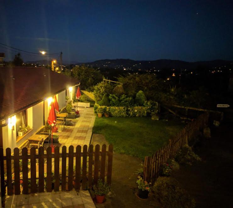 Apartamentos Rurales Knicasia Quintueles Zewnętrze zdjęcie